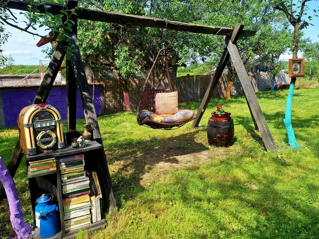 Yoga in natura Locație retreat yoga Grădina Lotus Mellow județul Timiș